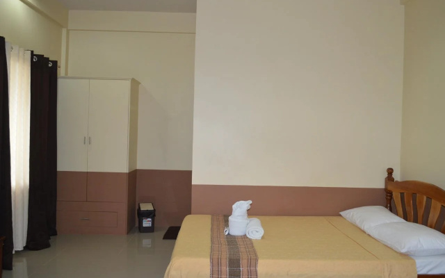 Diakopes Inn - Hostel
