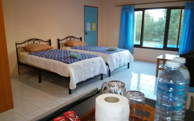 Peace Pool Resort