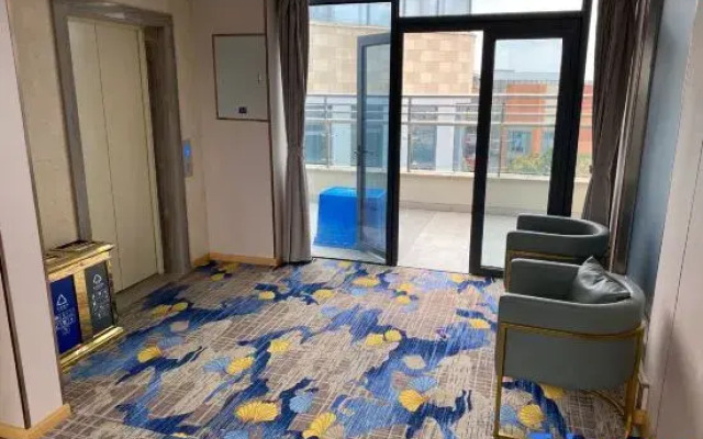 Suzhou Xinghui Jiapin Hotel