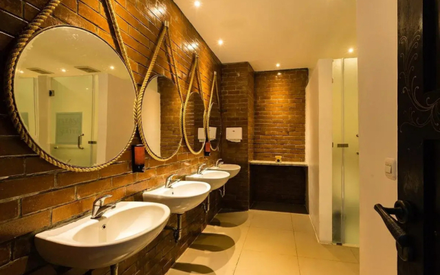 d’Gobers Hostel