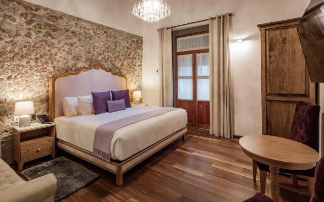 Hotel Casa Monarca