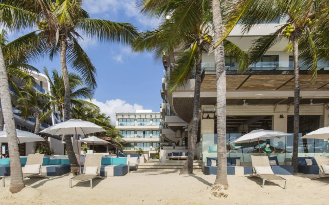 Hyatt Centric Playa del Carmen - Downtown House & Beach House
