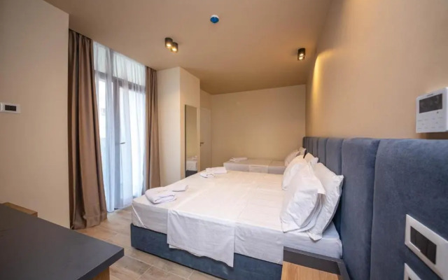 Aldis Hotel
