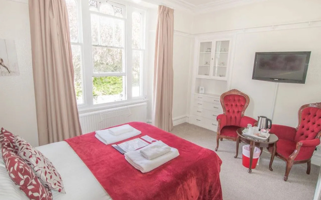 Elim Bank Guest House