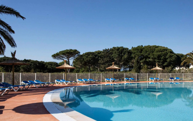 Apartment overlooking golf course, Horizon Golf Residence, St Cyprien
