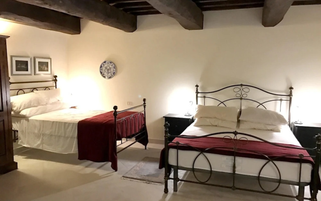 House With 4 Bedrooms in Montelaterone, With Wonderful Mountain View,