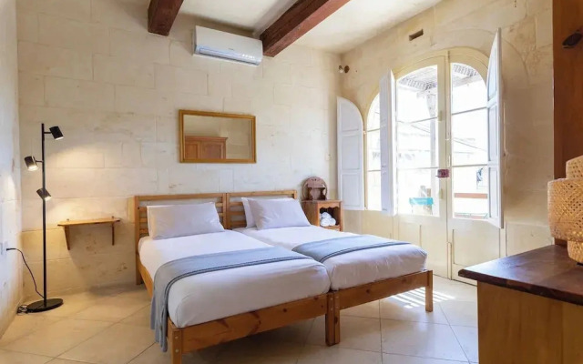 Tal-Kitarra Villa