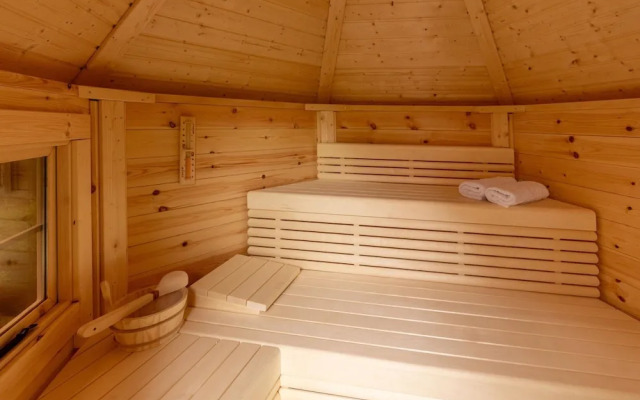 Modernes Ferienhaus mit Sauna in Wiek am Meer