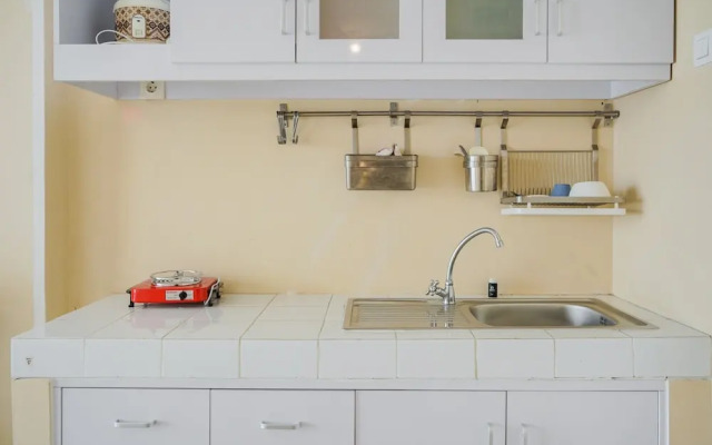 Relaxing Studio Apartment at Bintaro Plaza Residences with City View