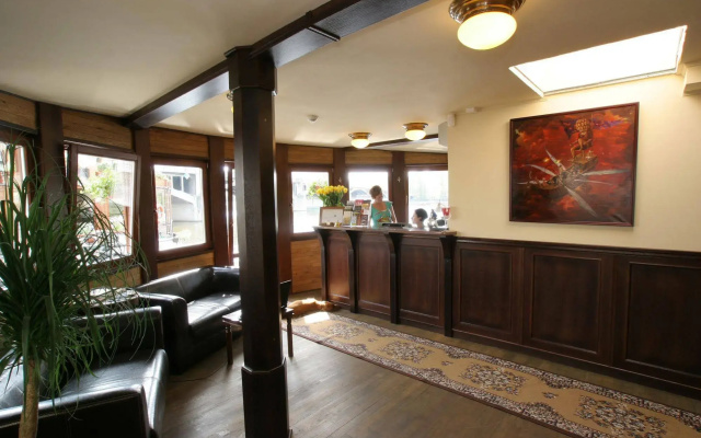 Boat Hotel Matylda