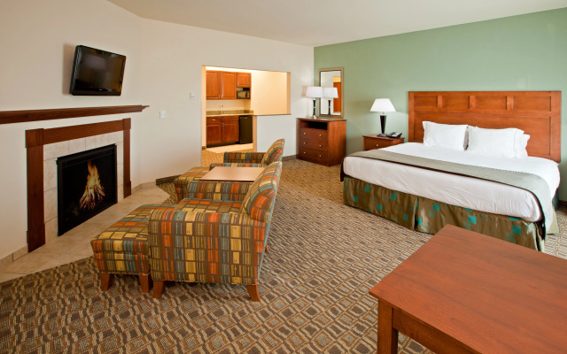 Holiday Inn Express Hotel & Suites RIPLEY by IHG