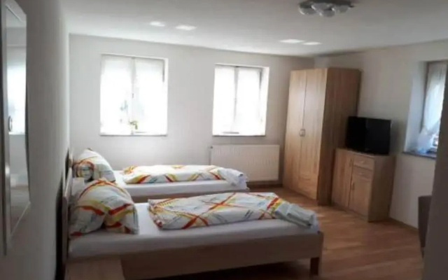 Apartments B & B27