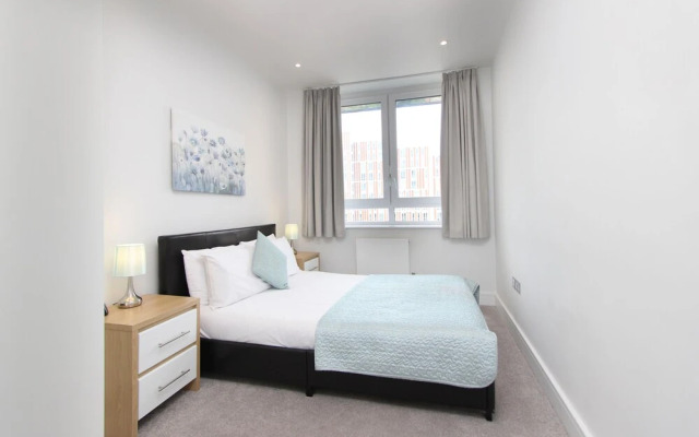 Ringside Apartments