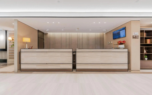 Home Inn West Lake Wushan Plaza Hefang Street