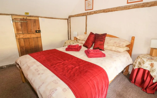 Poston Holiday Cottage