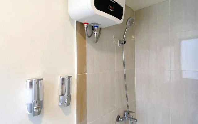 Homey And Modern 2Br At 6Th Floor Meikarta Apartment