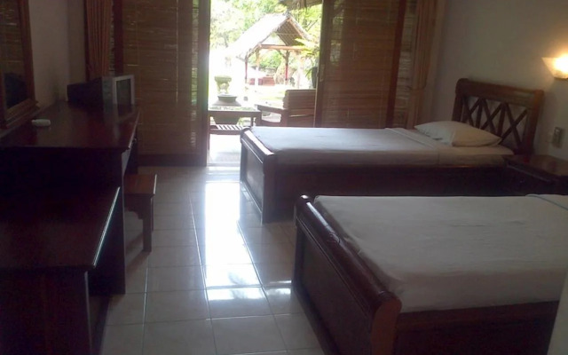 Nirwana Seaside Cottages
