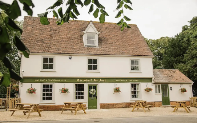 The Sword Inn Hand