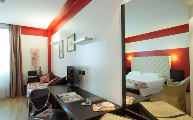 Continental Urban Art Hotel
