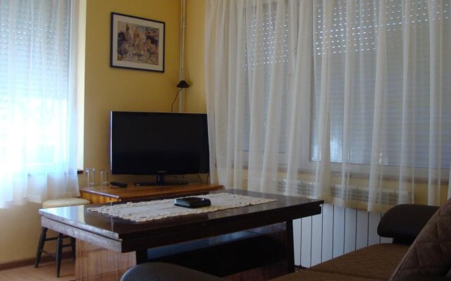 Hotel Bar Nazdrave комната для гостей