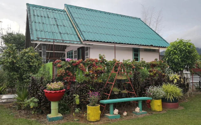 Baan Sampeenong