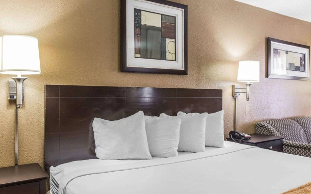 Quality Inn Kingsland