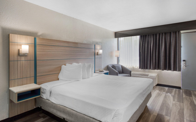Best Western Executive Inn