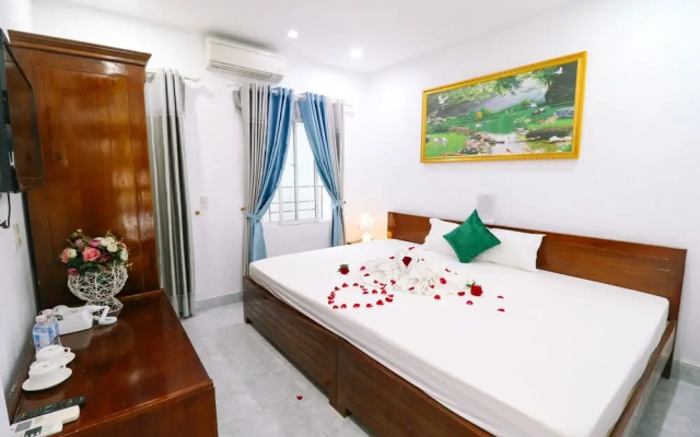 Catba Sunrise Hotel1
