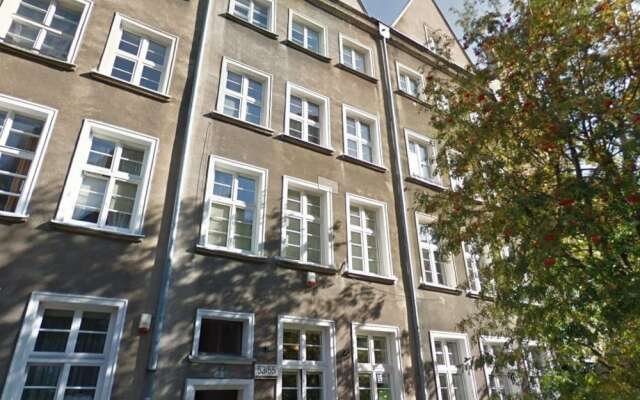 Отель Navy Group - Old Town Apartments Польша, Гданьск - отзывы, цены и фото номеров - забронировать отель Navy Group - Old Town Apartments онлайн вид на фасад