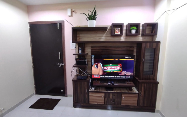 2BHK Service Apartment Hill View Pune 204