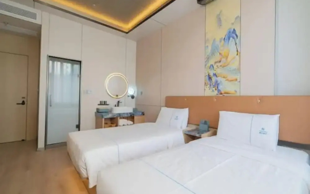 Dequan ShanShui Hotel