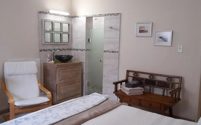 Barlinka lane Selfcatering flatlet , Somerset West