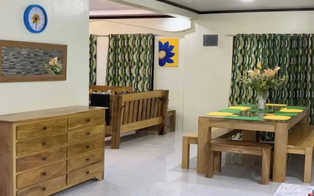 Michael's Homestay - Farm Villa near Patar Beach & Bolinao Falls