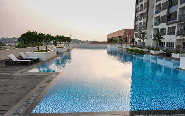 LOVINA 17-10 at Harbour Bay Residences