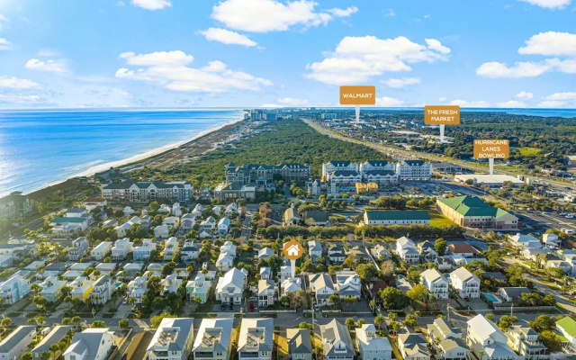 Destin Beach House - Gulf Moon by PHG