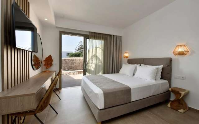 Anais Milos Suites
