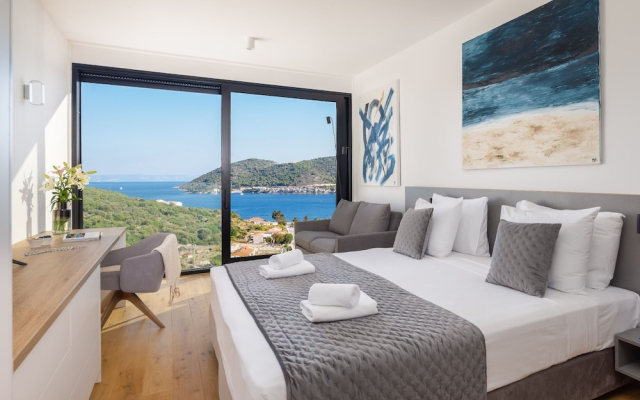 Breathtaking Villa Vis