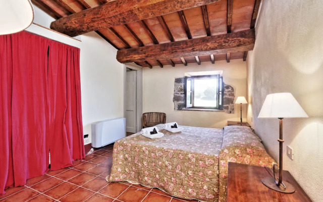Trianon Country Residence