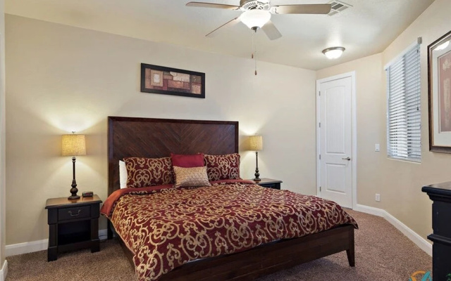 Bike-on-inn 3 Bedroom Apts by RedAwning