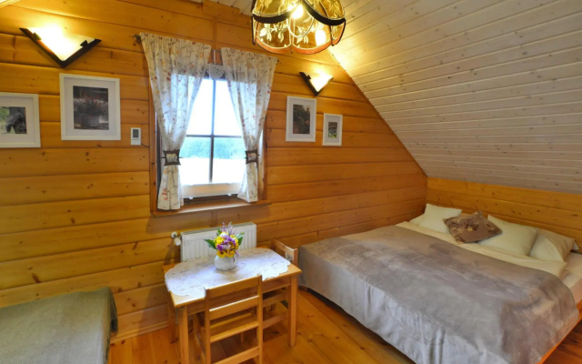 Holiday Home by the Lake, Private Garden, Oswino