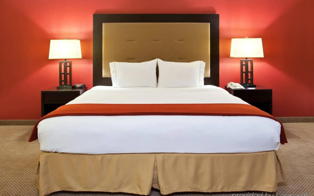 Comfort Inn Kendallville East