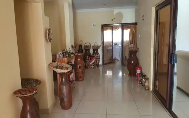 Twin Cave Lodge