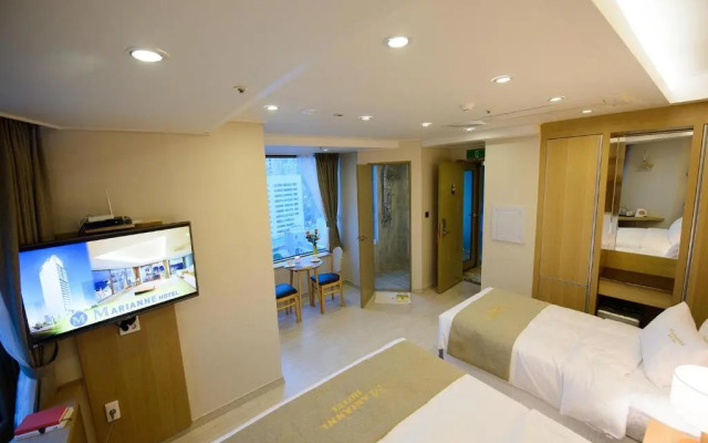 Marianne Hotel