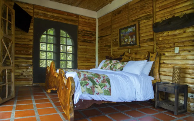 Hacienda Charrascal Coffe Farm