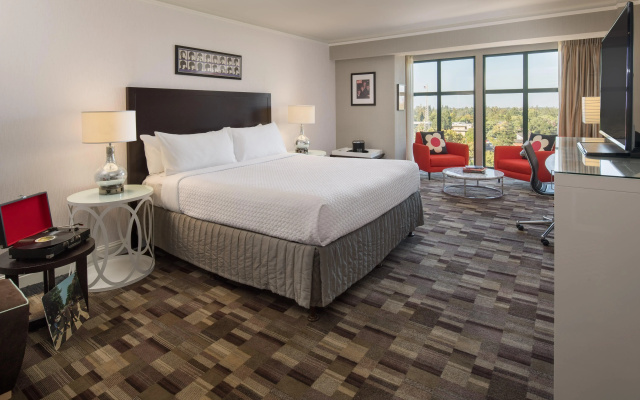 Crowne Plaza Cabana, Palo Alto by IHG