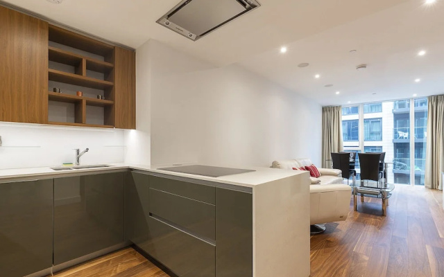 Charming 2BR Apt. Close to Wandsworth Town st