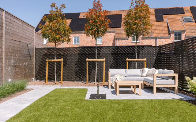 Modern house JULIE with spacious garden and garage