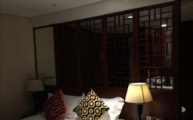 Shanghai Jiading Villa Garden Hotel