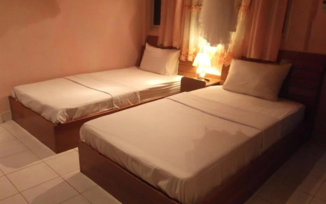 Khao Sok Chee Wa Lai Resort