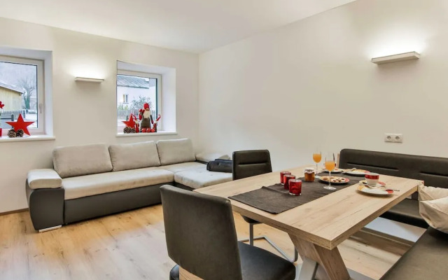 Inviting Apartment in Inzing With Garden